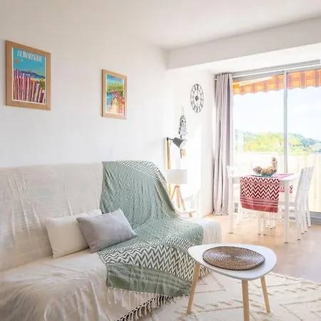 Charmant A 600 M Des Plages Proche Des Commerces Lesclesdenicole Carqueiranne Buitenkant foto