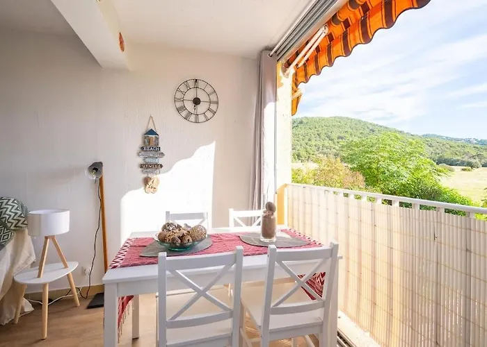 Charmant A 600 M Des Plages Proche Des Commerces Lesclesdenicole
